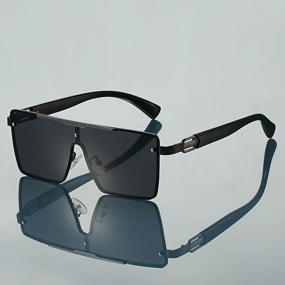 Vera Square Sunglasses