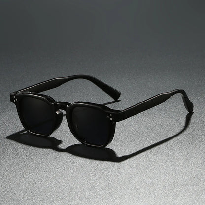 Axton Retro Sunglasses